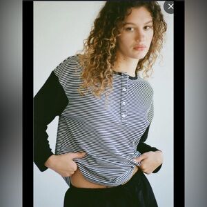 LA Relaxed Casual Long Sleeve Striped Henley Button down Womens Top size medium